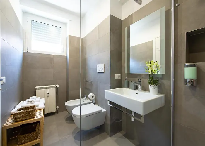 Appartement Clover - 13 Piazza Pio Xi *